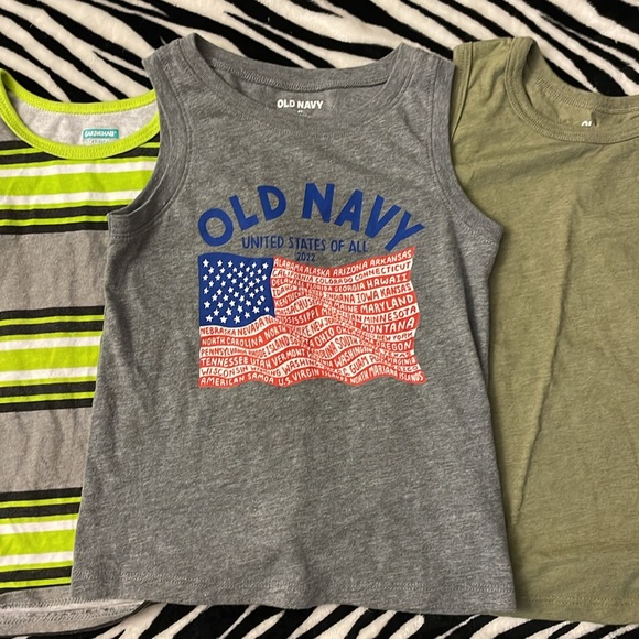 Boys tank top bundle 4T - Picture 2 of 7